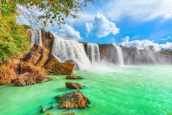 Dry Nur Waterfall - Image 2